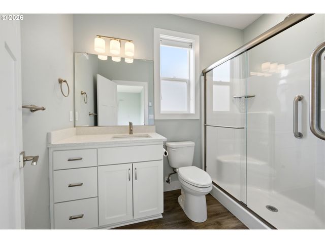 1145 Nw MICHELBOOK Ln, Mc Minnville, OR 97128