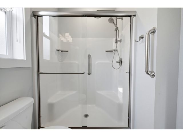 1145 Nw MICHELBOOK Ln, Mc Minnville, OR 97128