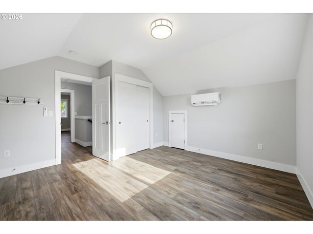 1145 Nw MICHELBOOK Ln, Mc Minnville, OR 97128