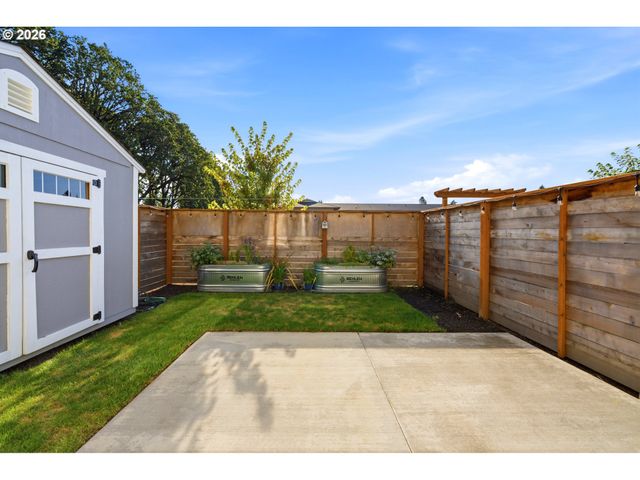 1145 Nw MICHELBOOK Ln, Mc Minnville, OR 97128