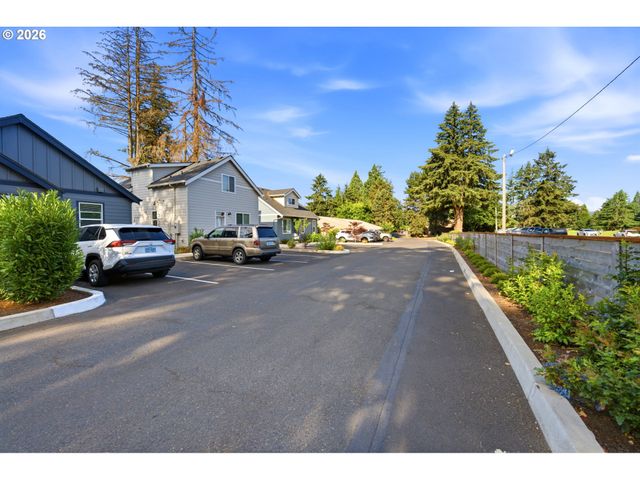 1145 Nw MICHELBOOK Ln, Mc Minnville, OR 97128