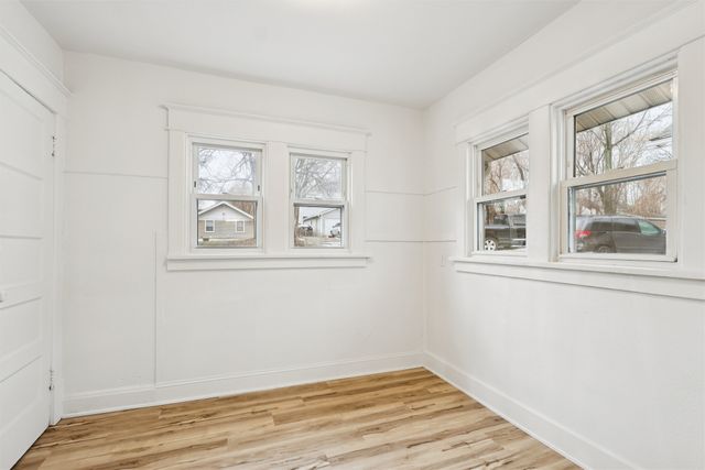 1916 Jefferson Avenue, Des Moines, IA 50314