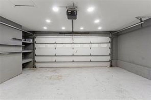 135 Barrington Drive E, Roswell, GA 30076