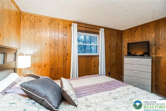 159 Penn Forest Trail, Penn Forest Twp, PA 18210