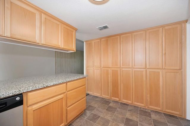 3132 Via Grande, Sacramento, CA 95825