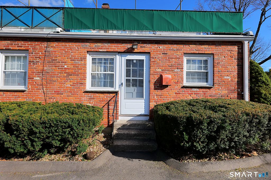 44 Garden Street 7, Farmington, CT 06032