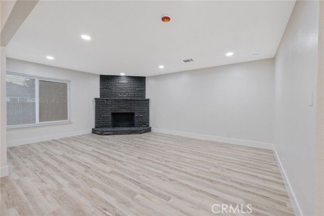 697 E Scott Avenue, Fresno, CA 93710