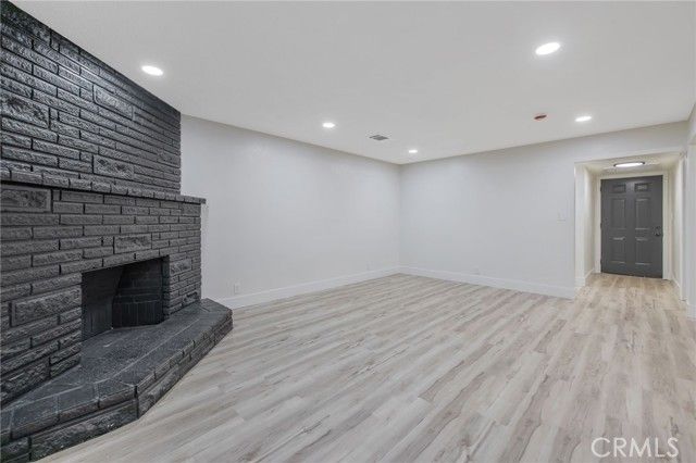 697 E Scott Avenue, Fresno, CA 93710