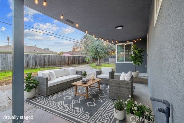 697 E Scott Avenue, Fresno, CA 93710