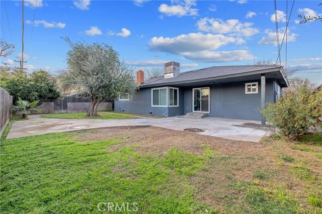 697 E Scott Avenue, Fresno, CA 93710