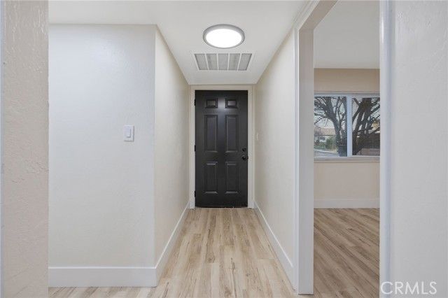 697 E Scott Avenue, Fresno, CA 93710