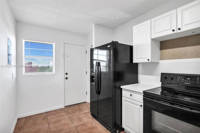 1770 NE 191st Street 5081, Miami, FL 33179