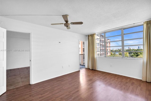 1770 NE 191st Street 5081, Miami, FL 33179