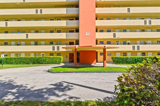 1770 NE 191st Street 5081, Miami, FL 33179