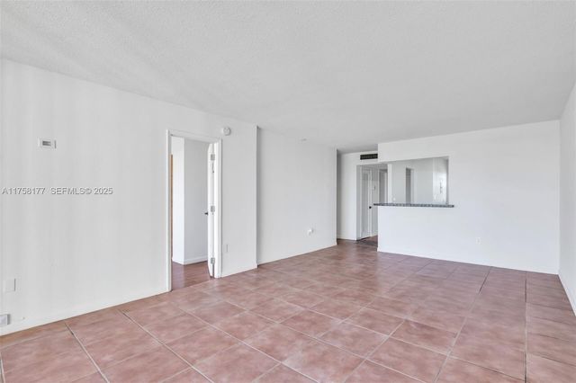 1770 NE 191st Street 5081, Miami, FL 33179