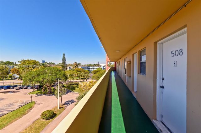1770 NE 191st Street 5081, Miami, FL 33179