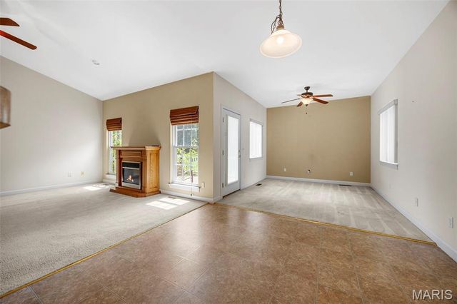 309 Revolution Drive, St Peters, MO 63376