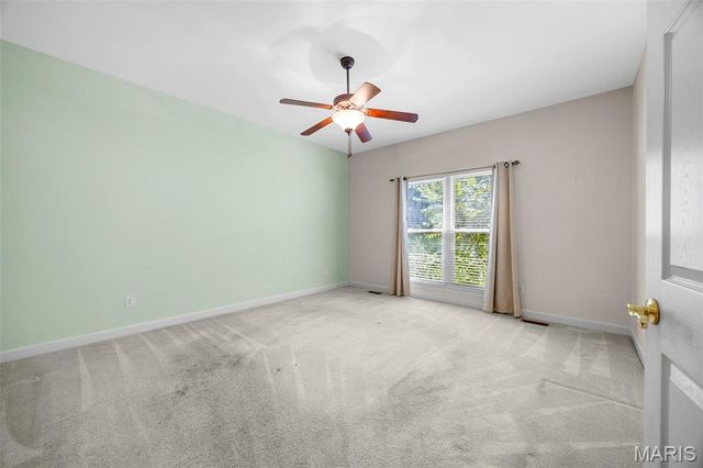 309 Revolution Drive, St Peters, MO 63376