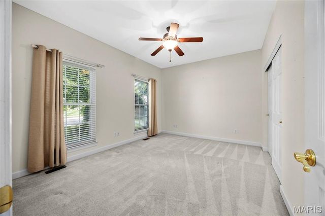 309 Revolution Drive, St Peters, MO 63376