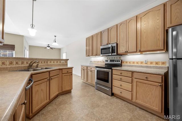 309 Revolution Drive, St Peters, MO 63376