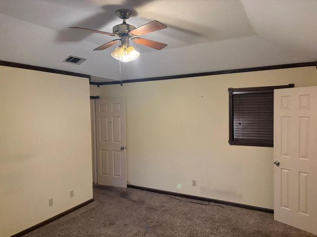 3820 Clover Drive, Alvin, TX 77511