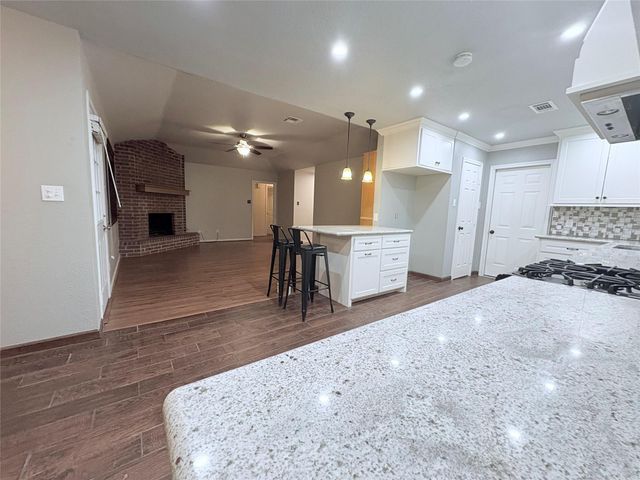 3820 Clover Drive, Alvin, TX 77511