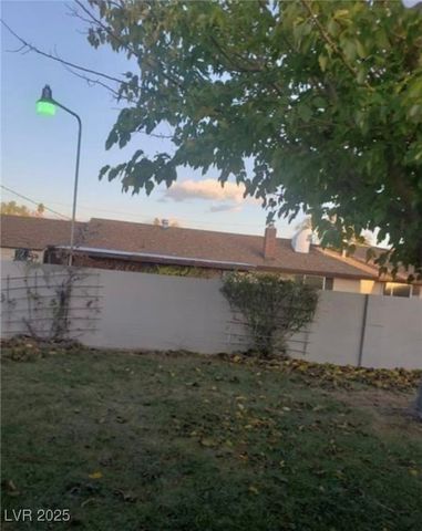 4228 Gaye Lane, Las Vegas, NV 89108