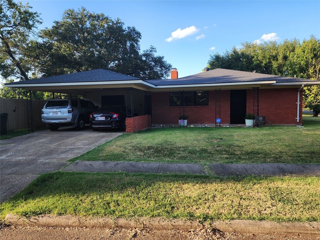 2101 Belle Grove Drive, Bossier City, LA 71111