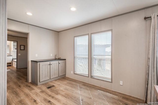 985 County Road 307, Jourdanton, TX 78026