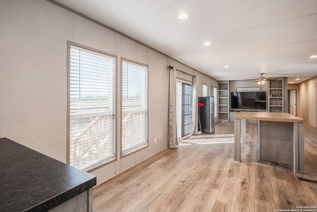 985 County Road 307, Jourdanton, TX 78026