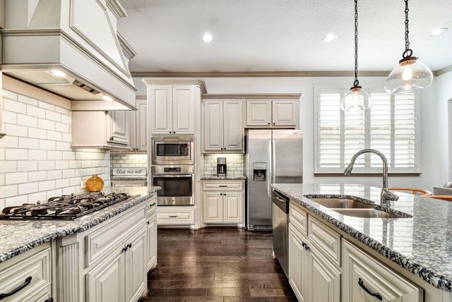 504 Mission Hill RUN, New Braunfels, TX 78132