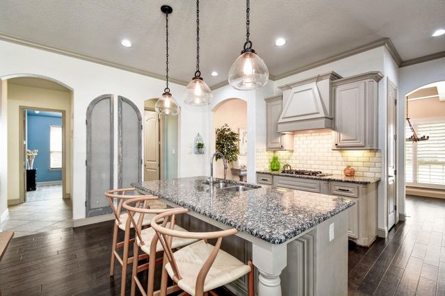 504 Mission Hill RUN, New Braunfels, TX 78132