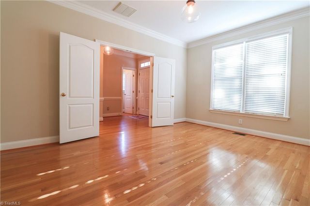 22 Dutchmans Pipe Cove, Greensboro, NC 27455