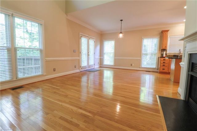 22 Dutchmans Pipe Cove, Greensboro, NC 27455