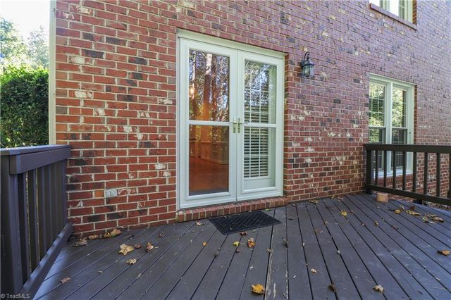 22 Dutchmans Pipe Cove, Greensboro, NC 27455