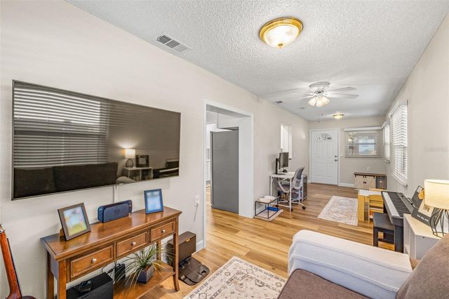 314 CIRCLE DRIVE, Palm Harbor, FL 34683