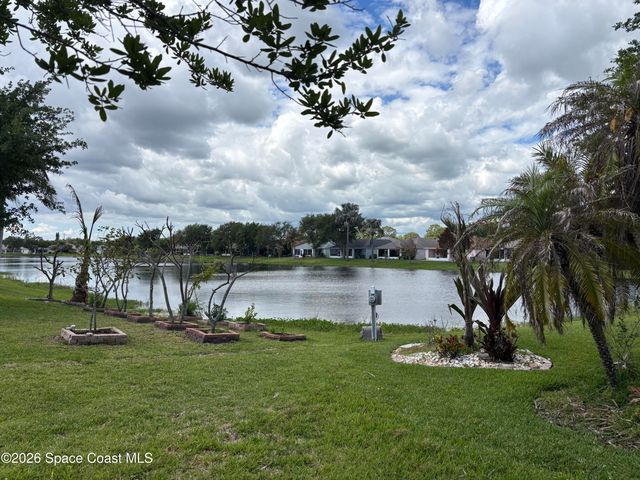 1192 White Oak Circle, Melbourne, FL 32934