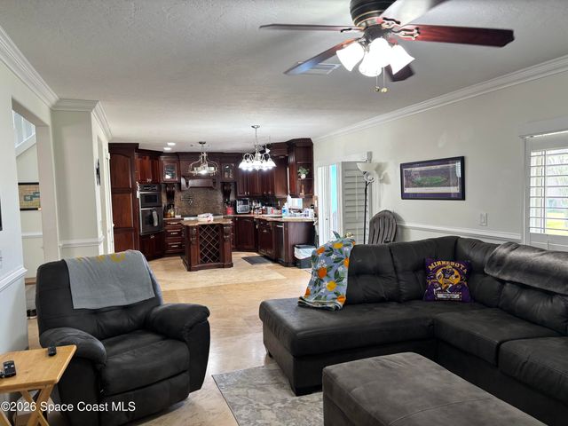 1192 White Oak Circle, Melbourne, FL 32934