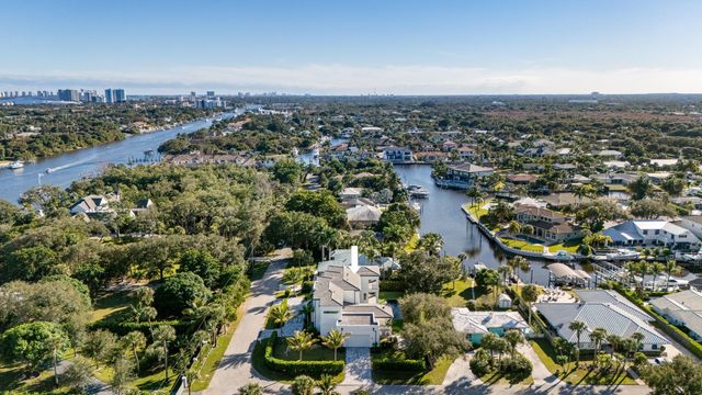 12385 COCONUT ROW Road, Palm Beach Gardens, FL 33410