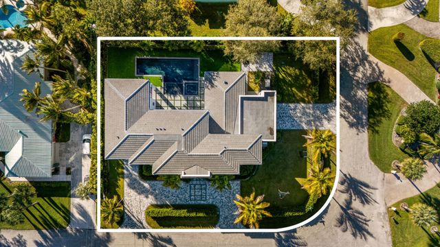12385 COCONUT ROW Road, Palm Beach Gardens, FL 33410