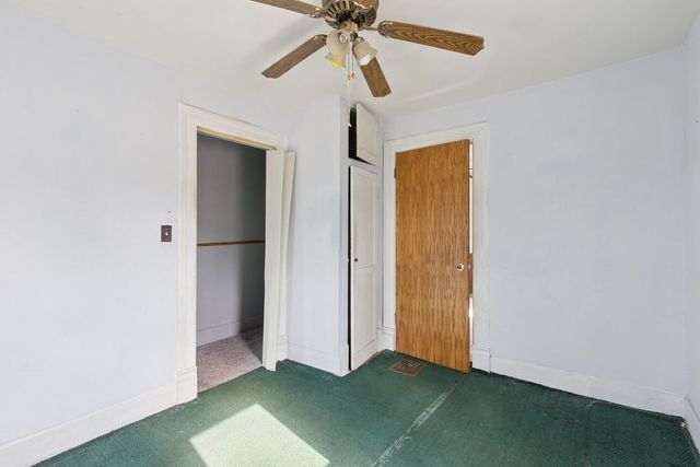 201 N Hinkley Avenue, Rockford, IL 61101