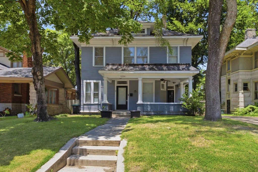 1234 CENTRAL AVE, Memphis, TN 38104