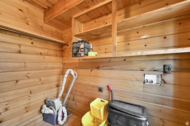 2480 S MAIN ST, Clearfield, UT 84015