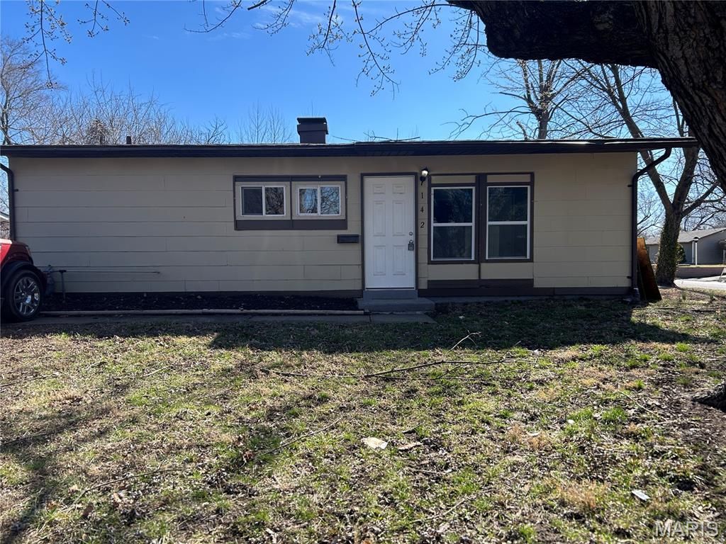 142 Saint Robert Drive, Cahokia, IL 62206