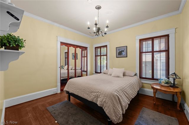 168 Castle Boulevard, Akron, OH 44313