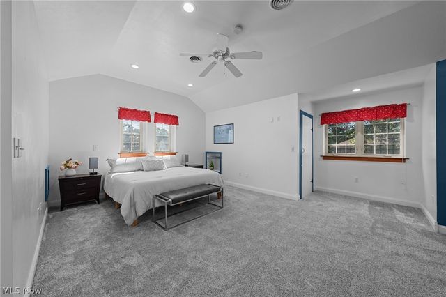 168 Castle Boulevard, Akron, OH 44313