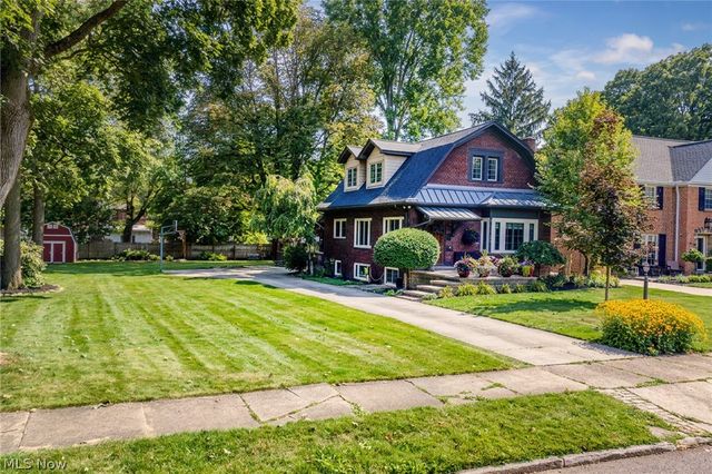 168 Castle Boulevard, Akron, OH 44313