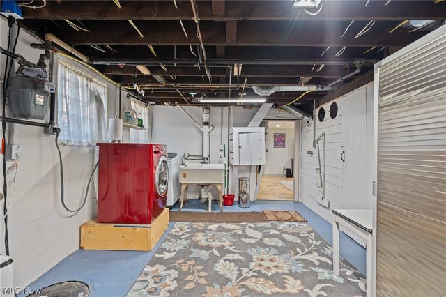 168 Castle Boulevard, Akron, OH 44313