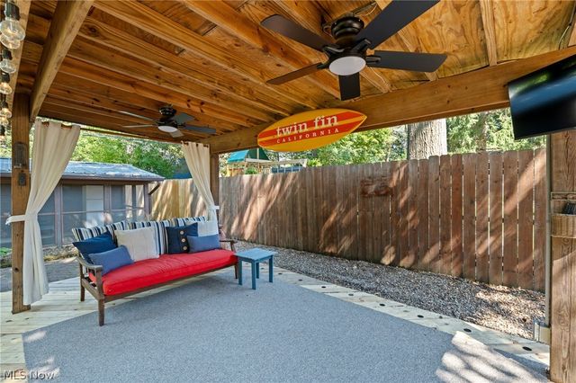 168 Castle Boulevard, Akron, OH 44313