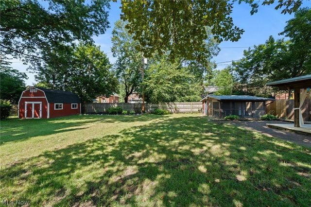 168 Castle Boulevard, Akron, OH 44313